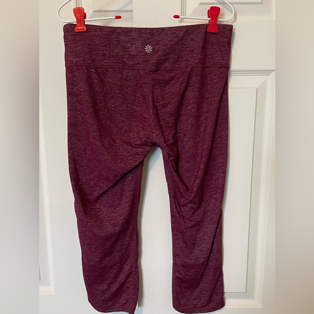 Athleta capri leggings, maroon/silver